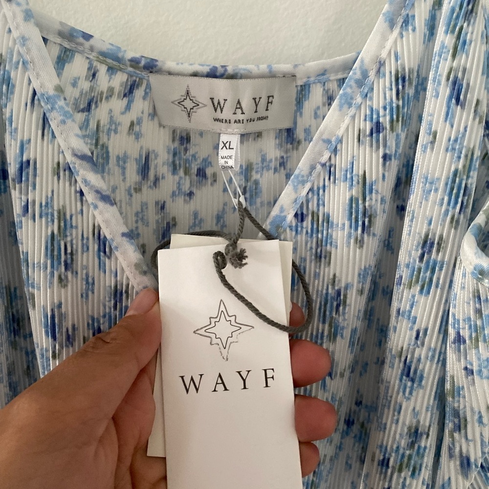 WAYF Surplice Ribbed Cami bodysuit - Picture 3 of 6